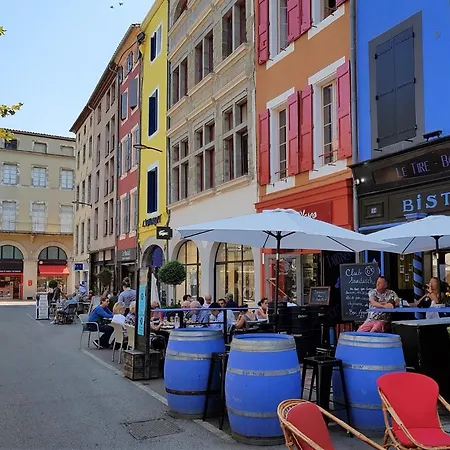 Face à La Cité Vue Sublime Appartement *