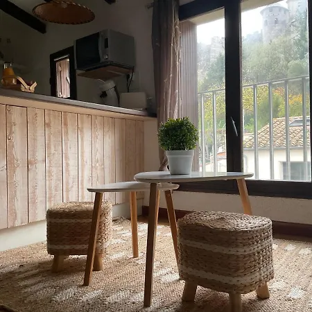 Apartment Montez Au Creneau, Face A La Cite Vue Sublime