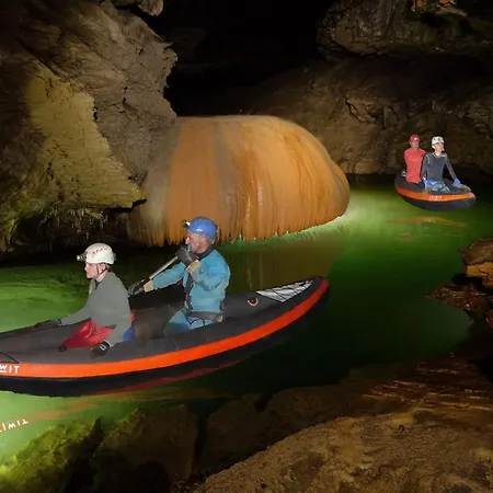 Face à La Cité Vue Sublime Apartamento Carcassonne